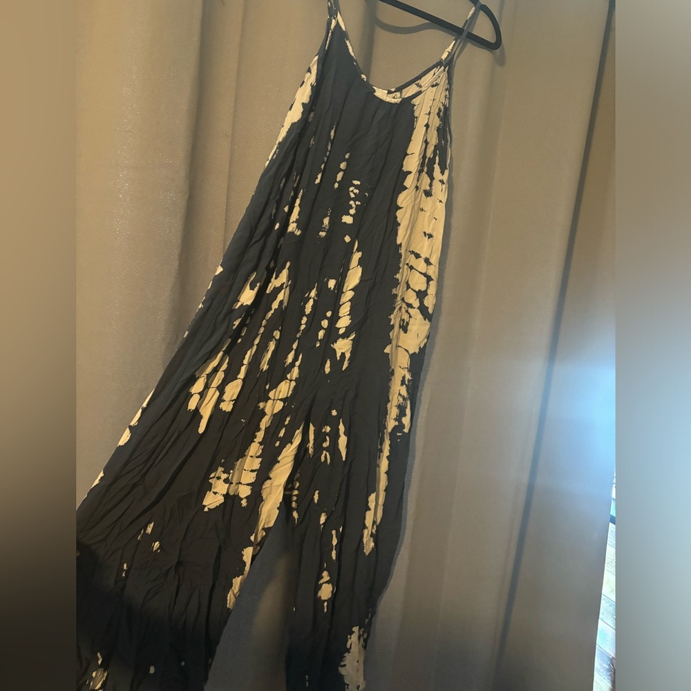 Beach jumpsuit with pockets